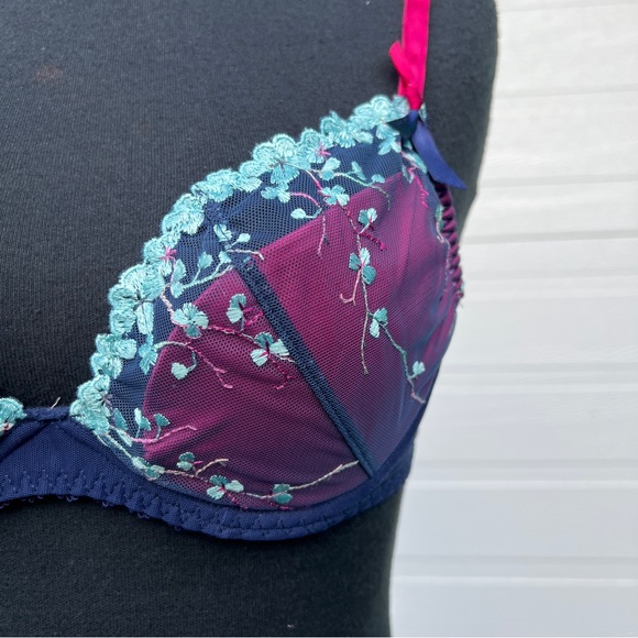 Aubade Embroidered Demi Bra in Blue and Pink, 34C - Picture 4 of 13